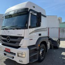 Cavalo mecânico MB Axor 1933 ano 2021 leito completo