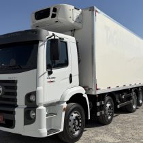 Bitruck VW 24.280 ano 2023 baú frigorífico para menos 30 graus