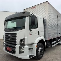 VW 26.320 ano 2025 leito baú 8,5 mts
